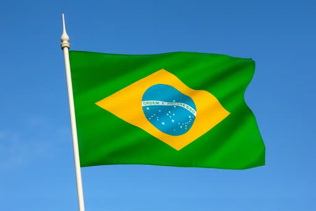 Acordo de bitributação Brasil e EUA pessoa física existe?